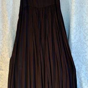 NATURAL LIFE Black Maxi Dress with Flowing Skirt